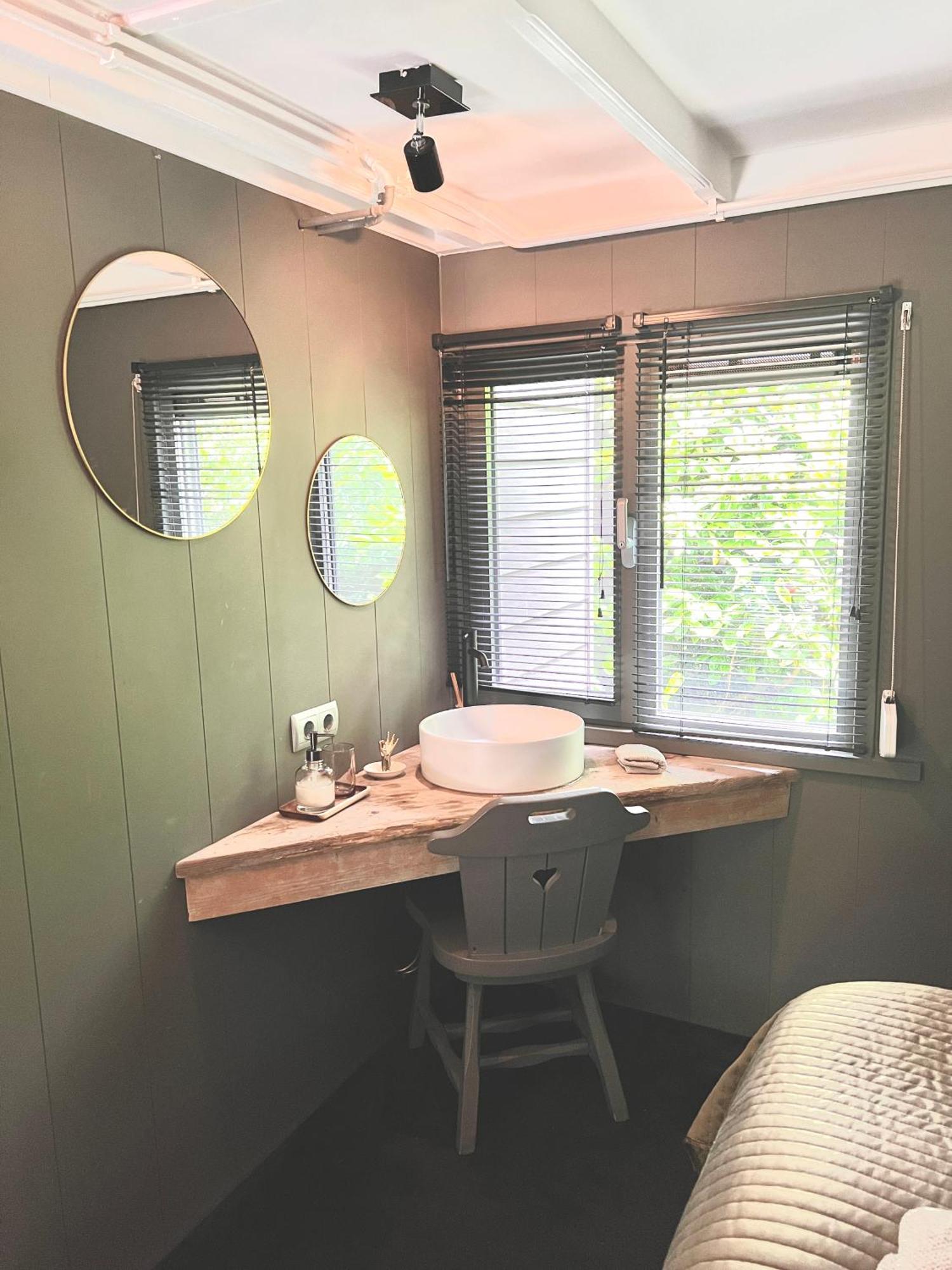 Trendy House Hattem Nr4 Chalet *