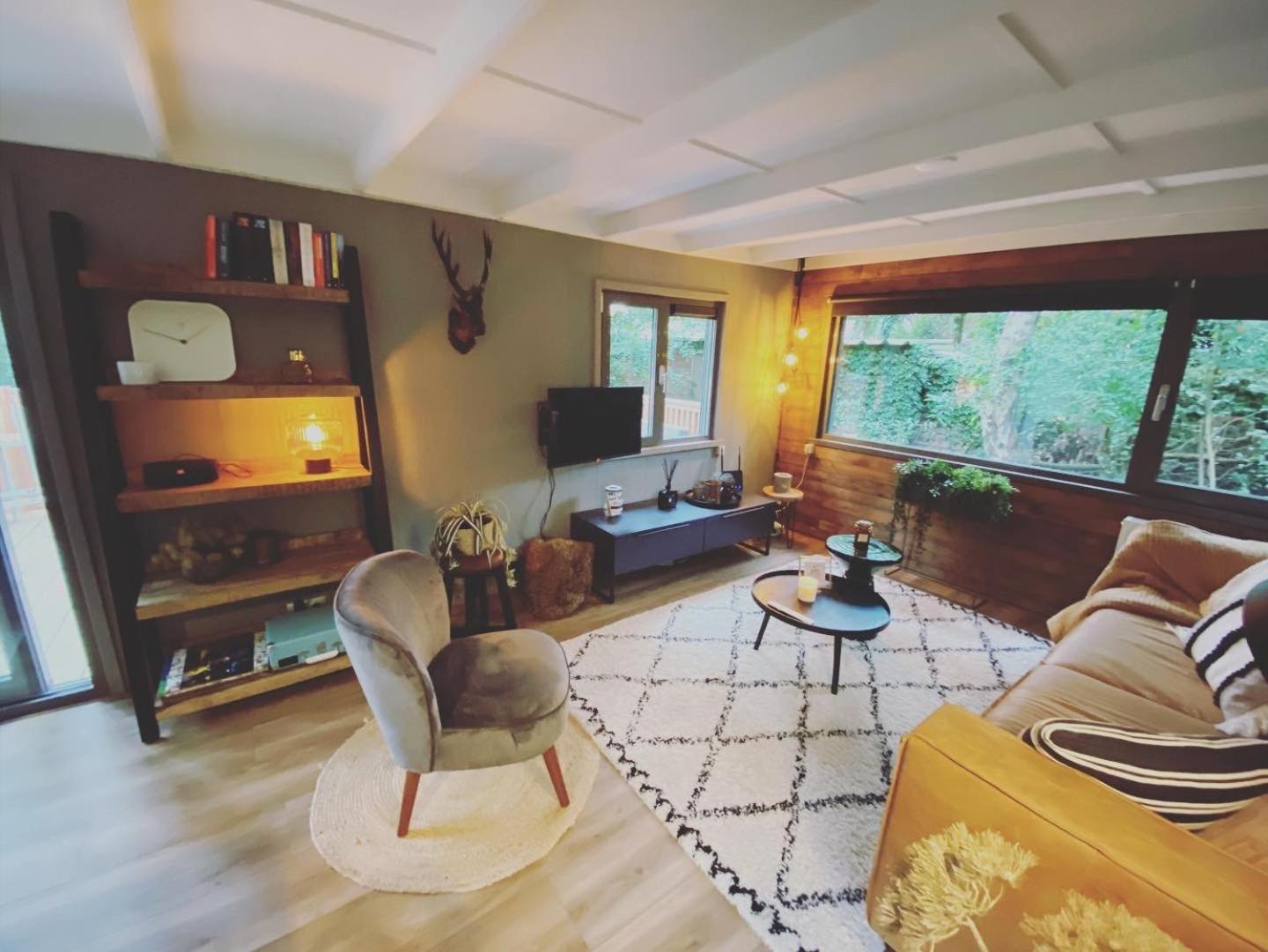 Trendy House Hattem Nr4 Chalet